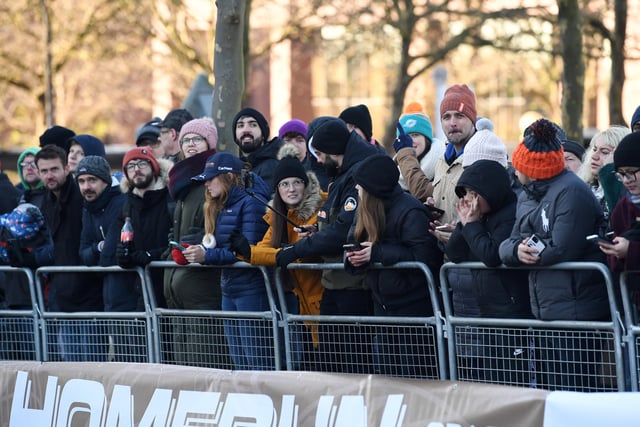 Fans on Midsummer Boulevard