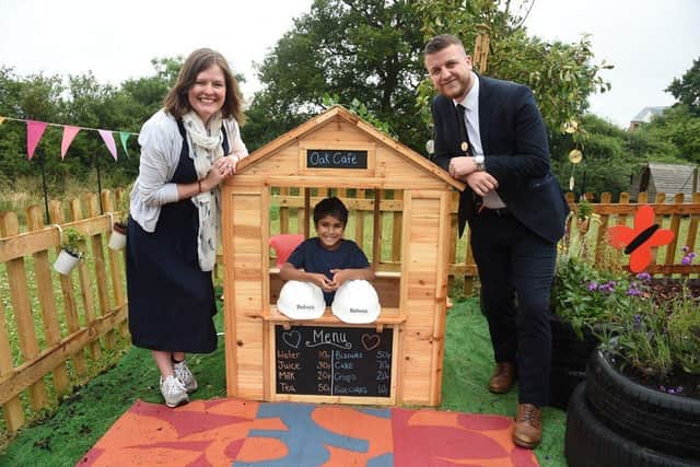 Bellway have donated 12 items of sensory equipment to Whitehouse Primary School in Milton Keynes