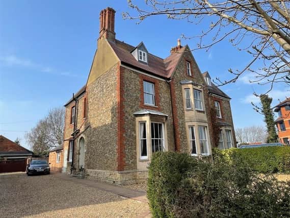 This significant six bedroom property in Newport Pagnell dates back to 1853