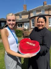 Horwood House Hotel, a 4-star country house hotel and conference venue in Little Horwood, near Milton Keynes, donated the heart-shaped chocolate cake, specially baked by its award-winning pastry team, to Willen Hospice.