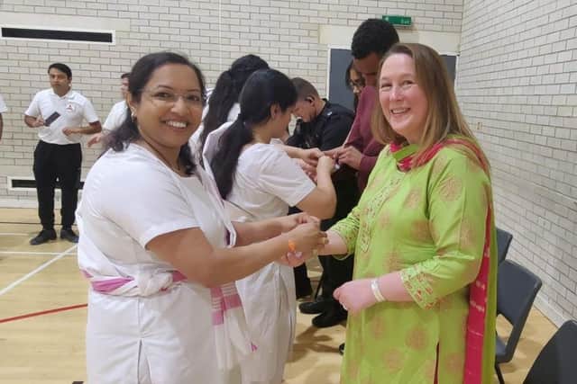 Hindu community of Milton Keynes celebrates &#039;Festival of Protection&#039; with Police, MPs &amp;