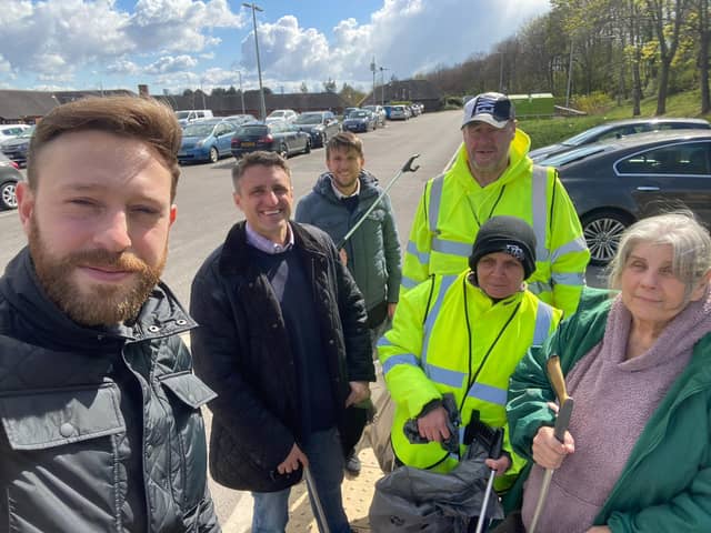 Cllr Walker and litter pickers