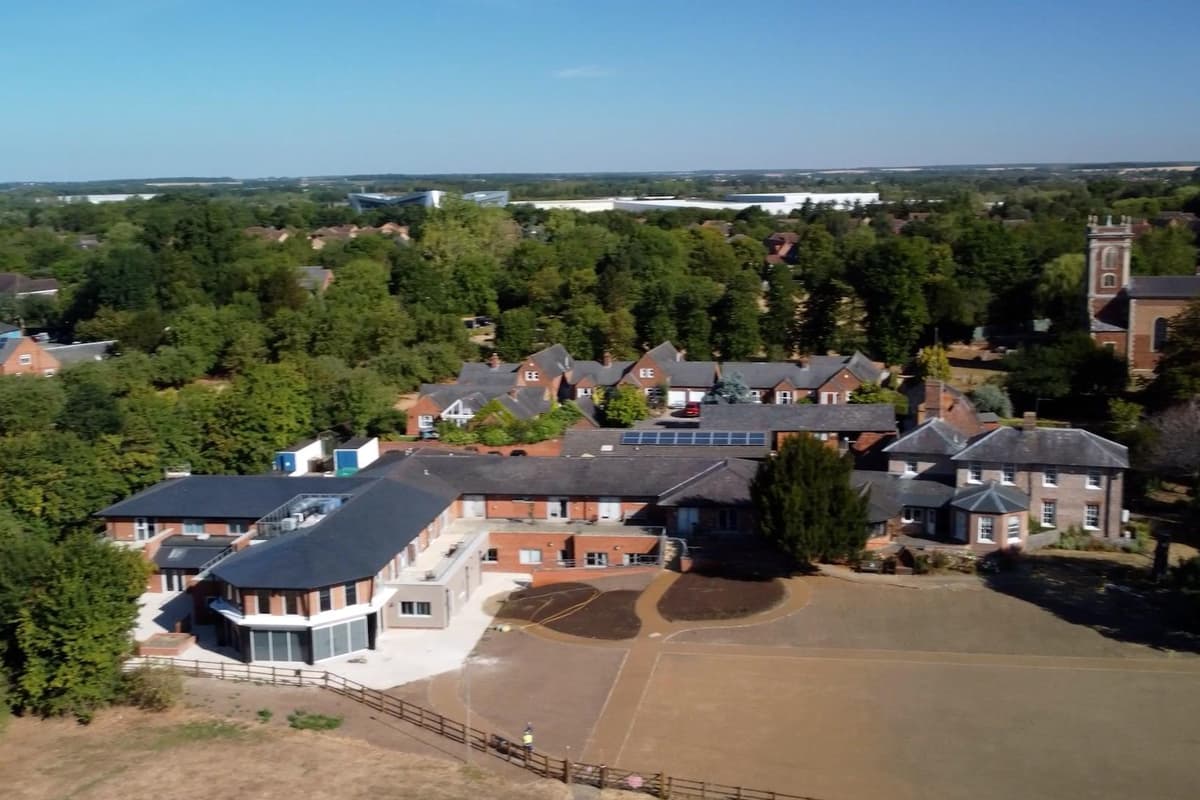 King's representative officially opens new extension to Willen Hospice