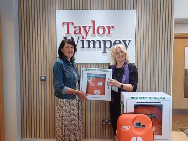 Taylor Wimpey South Midlands donates three defibrillators to Community Heartbeat Trust