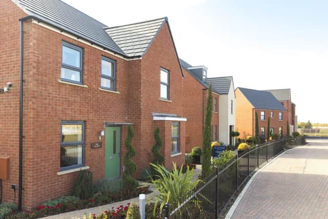 DWSM-9154 - A typical street scene at the Eagles' Rest development in Wavendon