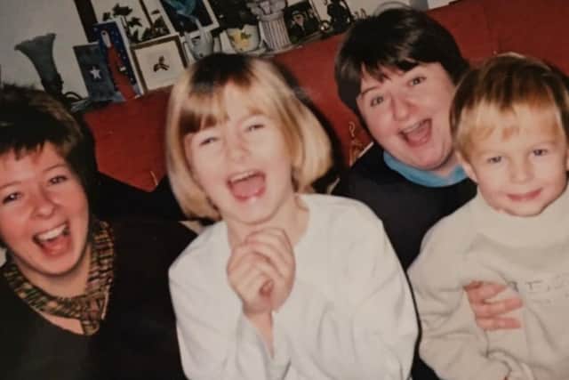 Auntie Lou Carter-Brown, Alice, another aunt Andrea Hall and Lous brother Henry