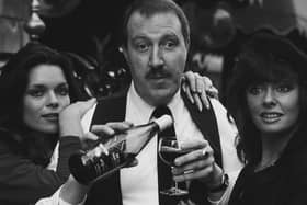 (left to right) Francesca Gonshaw, Gordon Kaye and Vicki Michelle of British sitcom 'Allo 'Allo! (photo: Getty Images)