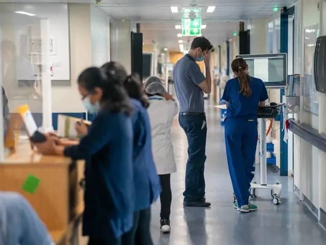 Figures from NHS England show a decrease in waiting times for routine treatments and operations at Milton Keynes University Hospital