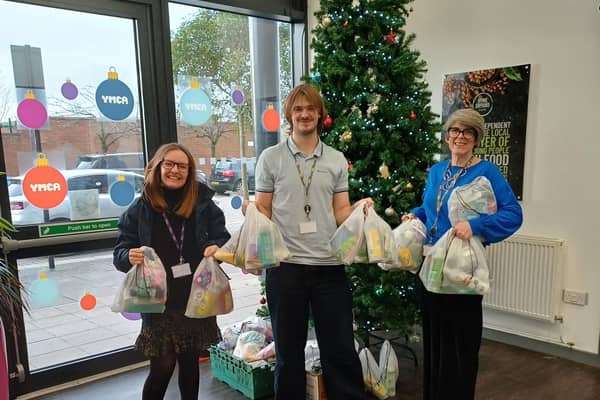 Taylor Wimpey South Midlands donatied washbags to YMCA Milton Keynes