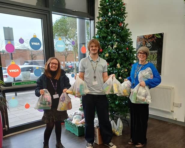 Taylor Wimpey South Midlands donatied washbags to YMCA Milton Keynes