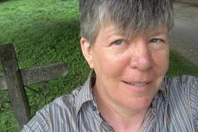 Lynette Hill