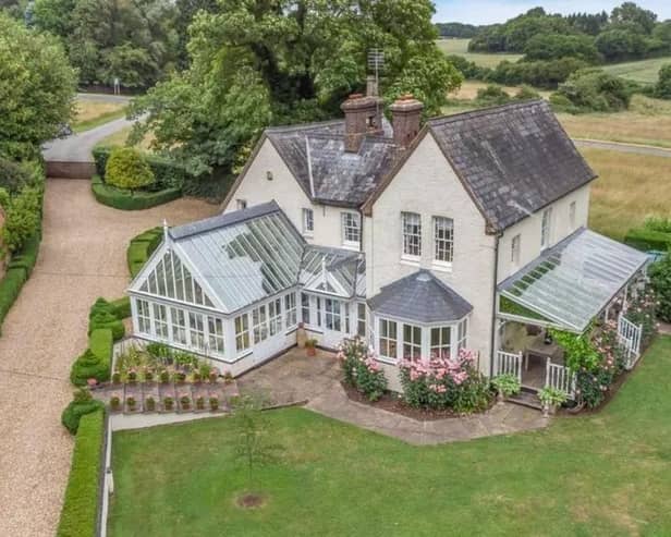 A Victorian house with beautiful gardens in Whipsnade