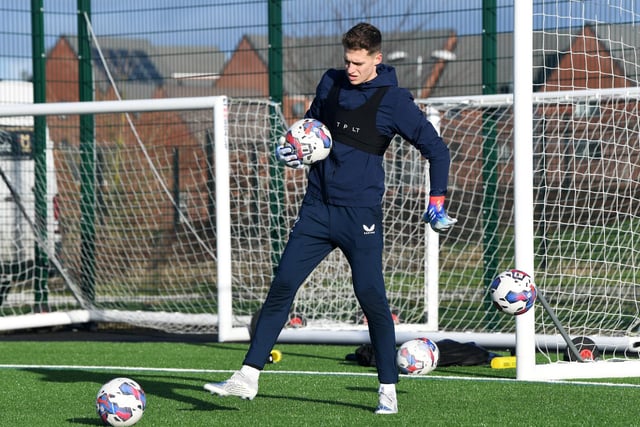 Kept clean sheets in his last two appearances at Stadium MK