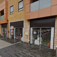 Convenience store in Milton Keynes ram raided as thieves steal ATM