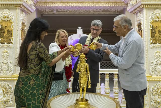Milton Keynes Mayor and Mayoress perform the ritual ceremony of Nilkanth Varni at Neasden Temple