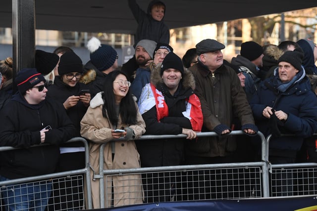 Fans on Midsummer Boulevard
