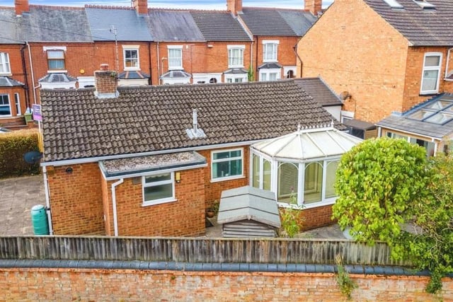 A view showing the bungalow's conservatory