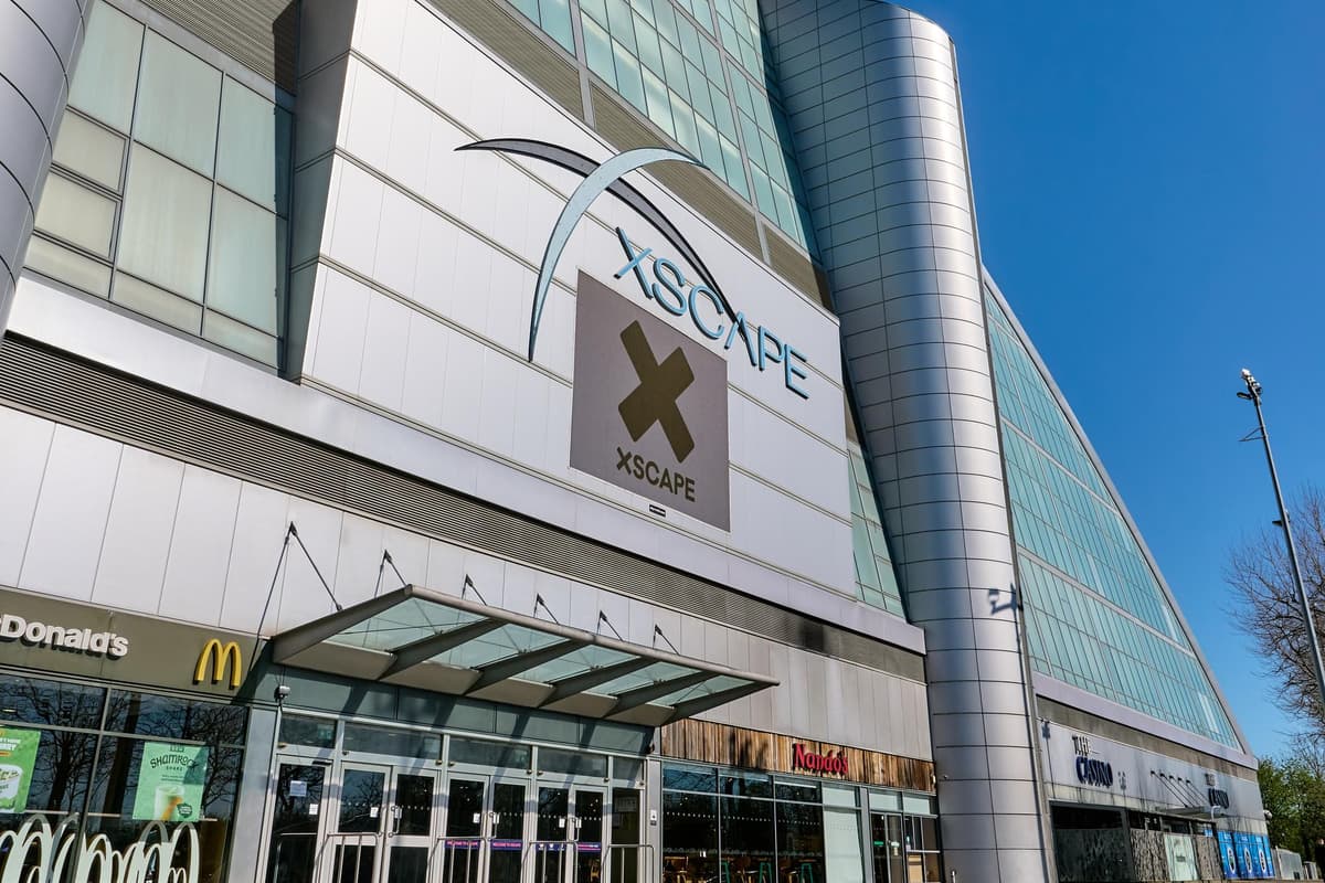 Könnten Sie in einem Freizeitzentrum in Milton Keynes zur „Xscape-Legende“ ...