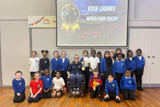 Gold medallist paralympian meets pupils from Orchard Academy