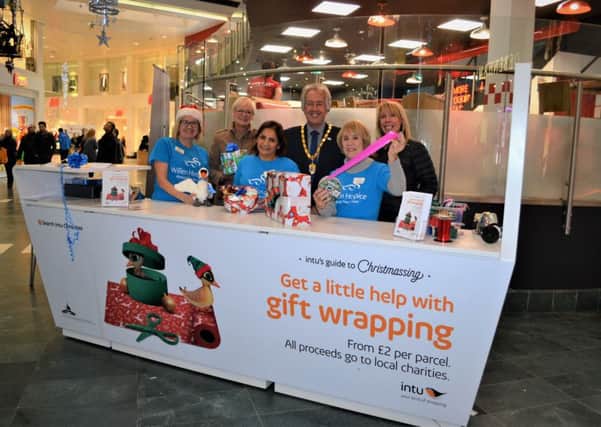 Gift wrapping at intu