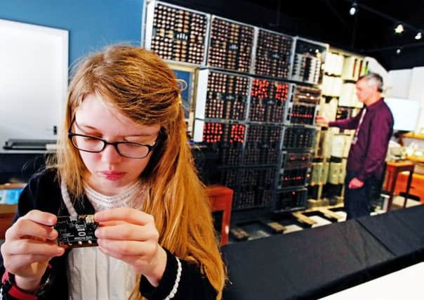 David and Goliath- Connie with a BBC Microbit and Delwyn Holroyd with the WITCH for The Grand Digital Computer Race- a race for computers from across eight decades, at The National Museum of Computing, Bletchley Park, MK, Bucks.Photo by John Robertson, 15/02/2018. PNL-180220-102335001