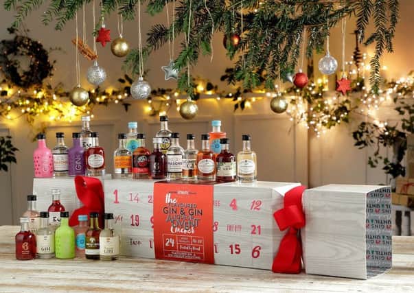 Flavoured Gin Cracker from First4Hampers
