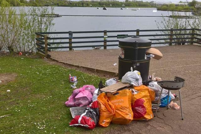 Litter left at Willen Lake