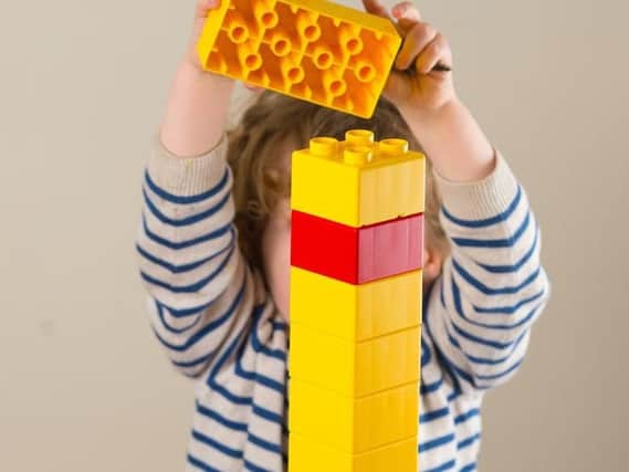 Building bricks help with learning