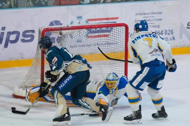 MK Lightning vs Fife. Pic: Tony Sargent