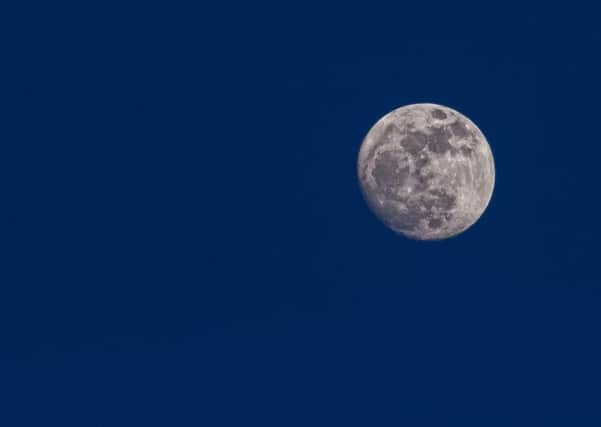 Blue moon Photo: flickr.com/photos/sagesolar/