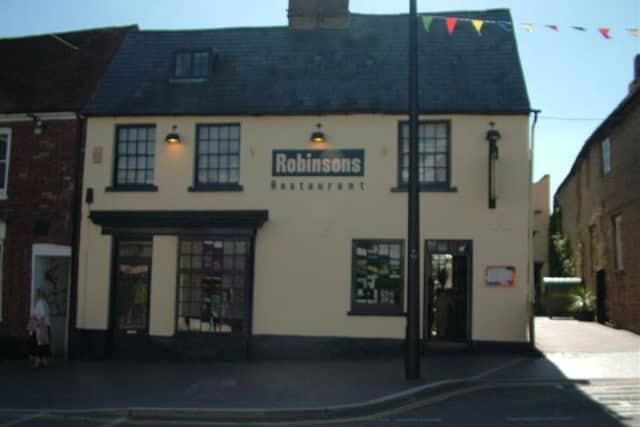 robinsons restaurnat newport pagnell