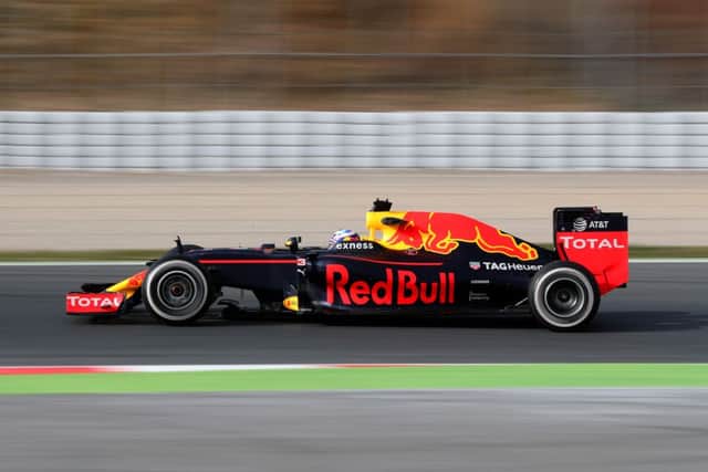MONTMELO, SPAIN - FEBRUARY 22:  Daniel Ricciardo of Australia and Red Bull Racing drives during day one of F1 winter testing at Circuit de Catalunya on February 22, 2016 in Montmelo, Spain.  (Photo by Mark Thompson/Getty Images) // Getty Images / Red Bull Content Pool  // P-20160222-00464 // Usage for editorial use only // Please go to www.redbullcontentpool.com for further information. //