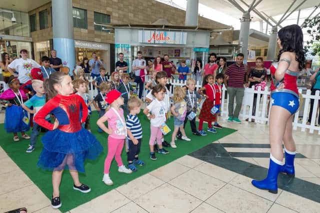 Wonder Woman shares her moves at intu