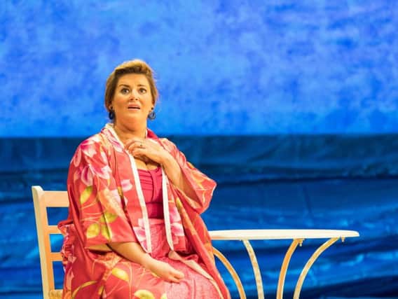 Shirley Valentine starring Jodie Prenger