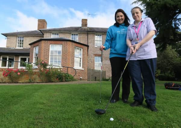 'Putting' the money in at Willen Hospice